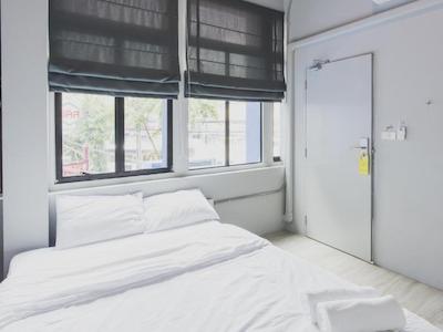 لافتل استیشن هاستل