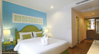 سالیل هتل سوخومویت سوی 8