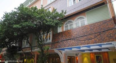 سالیل هتل سوخومویت سوی 8