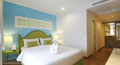 سالیل هتل سوخومویت سوی 8