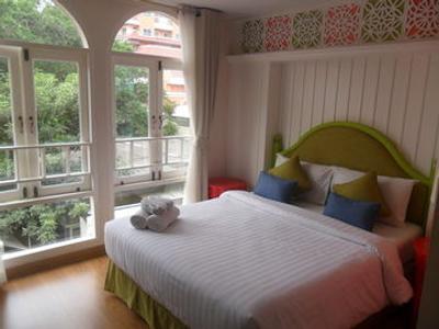 سالیل هتل سوخومویت سوی 8