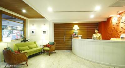 سالیل هتل سوخومویت سوی 8