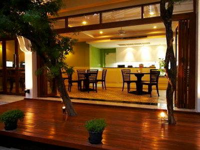 سالیل هتل سوخومویت سوی 8