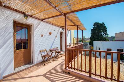 نایتز اُف د اُلد تون