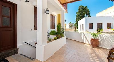 نایتز اُف د اُلد تون