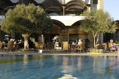 کنستانتینو برز ادنا ریال بیچ هتل