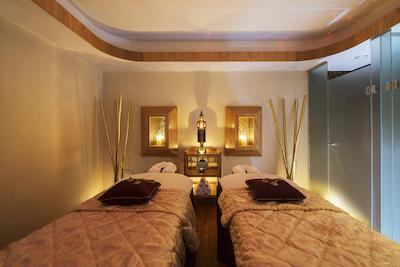 کنستانتینو برز ادنا ریال بیچ هتل