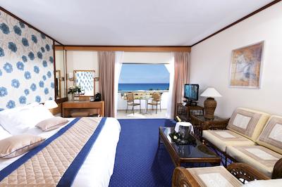 کنستانتینو برز ادنا ریال بیچ هتل