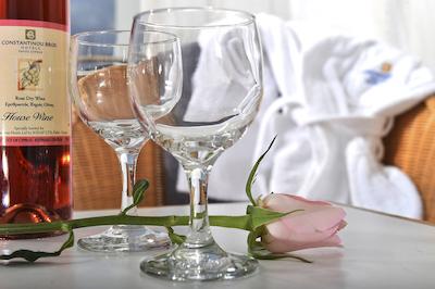 کنستانتینو برز ادنا ریال بیچ هتل