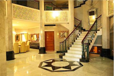 د پجاتن سویتز