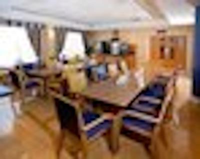 هلید این اکسپرز استراتفرد