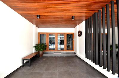 د سیلا بوتیک بد اند بریکفاست