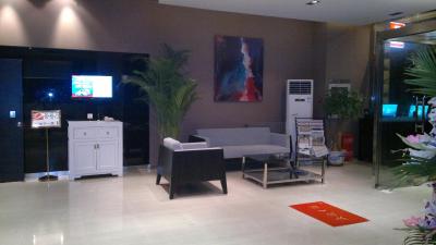 جینجیانگ این بیجینگ وانگفوجینگ