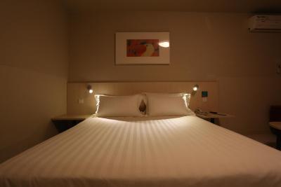 جینجیانگ این بیجینگ وانگفوجینگ