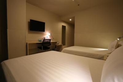 جینجیانگ این بیجینگ وانگفوجینگ