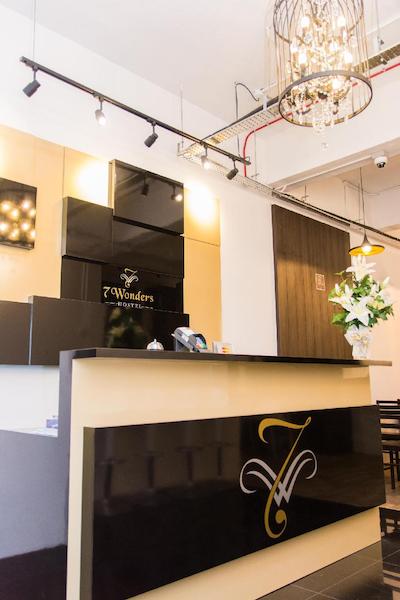 7 واندرز هاستل