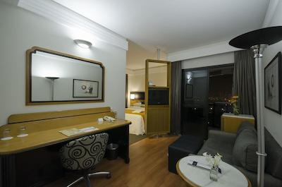 استانپلازا اینترنیشنال