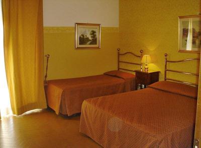 هتل دست رما