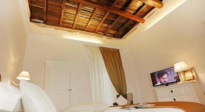 مادنا د منتی سویتز