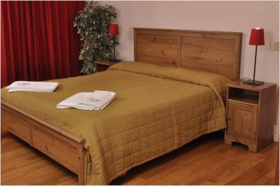 جیالل ب اند ب