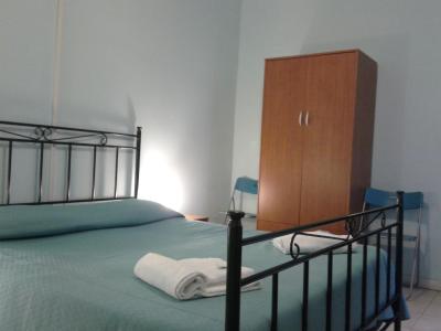 جیالل ب اند ب