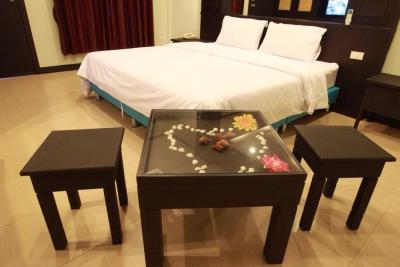 نایس ریزورت پاتایا