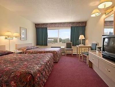 رامادا لیمیتد کالگاری نردوست