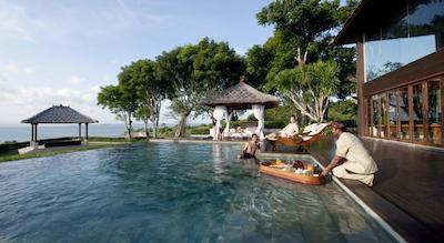 د ویلاز ات اِیانا ریزرت