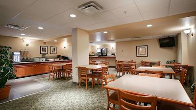 بست وسترن پلاس کالگاری سنتر این