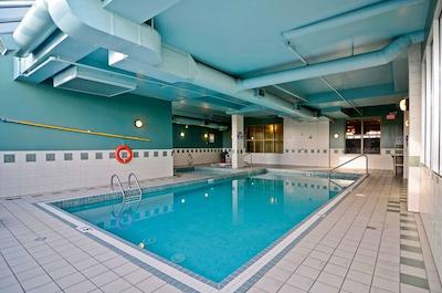 بست وسترن پلاس کالگاری سنتر این