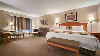 بست وسترن پلاس کالگاری سنتر این