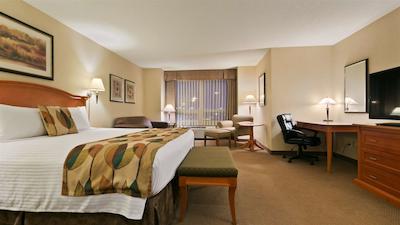 بست وسترن پلاس کالگاری سنتر این