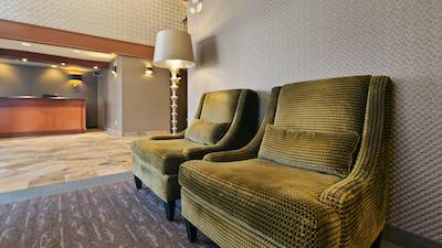 بست وسترن پلاس کالگاری سنتر این