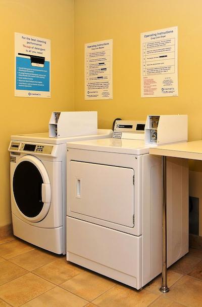 بست وسترن پلاس کالگاری سنتر این