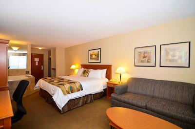 بست وسترن پلاس کالگاری سنتر این