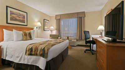 بست وسترن پلاس کالگاری سنتر این