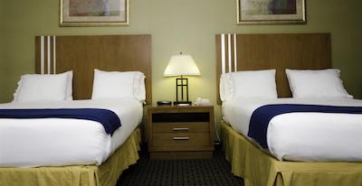 هلید این اکسپرز هتل اند سویتز لدبریج