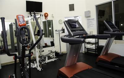 هلید این اکسپرز هتل اند سویتز لدبریج