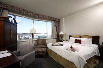 چاتیو لاکمب هتل