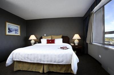 چاتیو لاکمب هتل