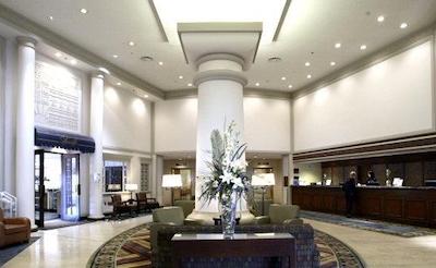 چاتیو لاکمب هتل