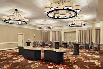 شراتون کاوالیر کالگاری هتل