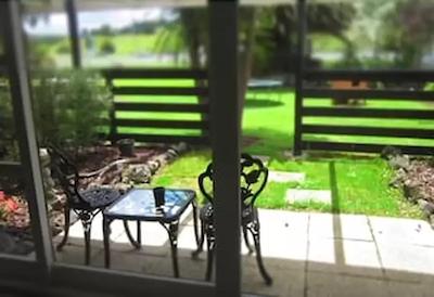 ب اُف ایسلاندز کونتری لج متل