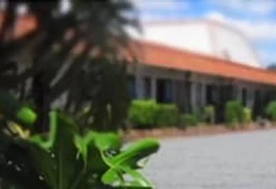 ب اُف ایسلاندز کونتری لج متل