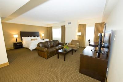 دلتا هتل کاملوپز