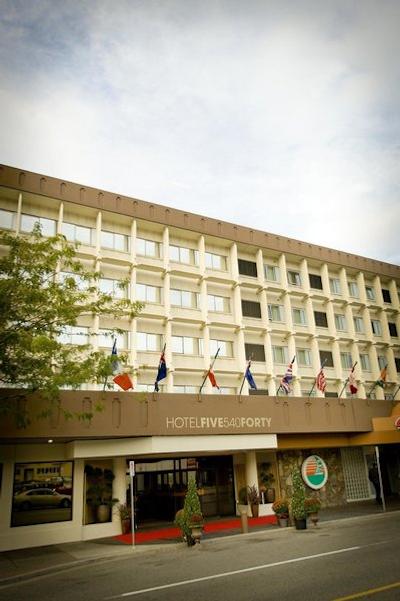 دلتا هتل کاملوپز