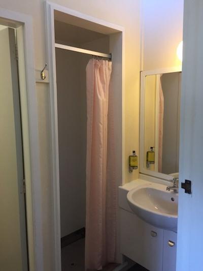 اسپا لج متل