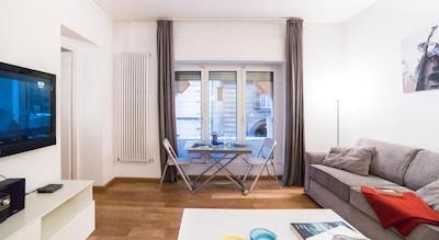 ارا پاسیز این