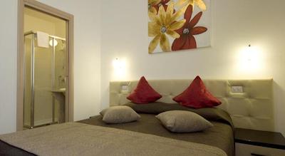 ارا پاسیز این