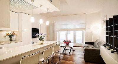 ارا پاسیز این